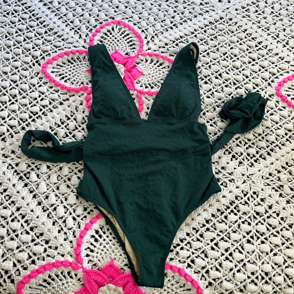 NWT Australian swimsuit brand Peony sold at FP  Hi Tri one piece in Lagoon